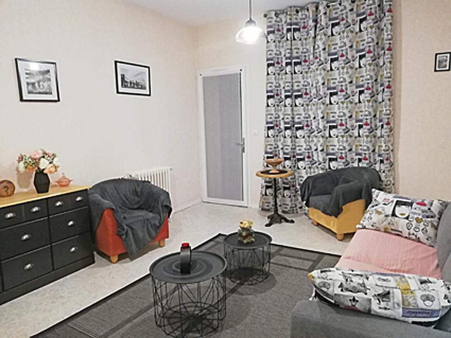 圣瑞尼安Meubles De Tourisme Le Trianon Et Le Petit Trianon公寓 外观 照片