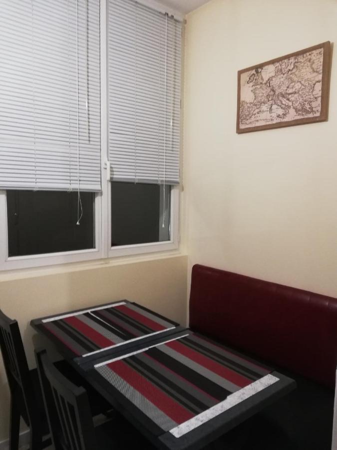 圣瑞尼安Meubles De Tourisme Le Trianon Et Le Petit Trianon公寓 外观 照片